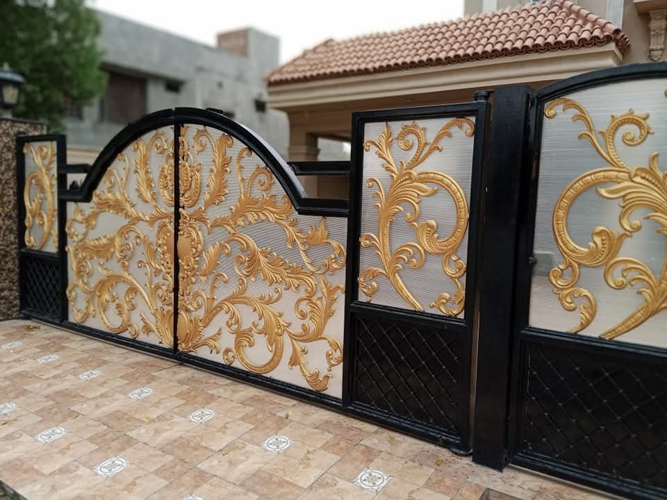 How to Choose the Right Steel Gate for Your Home or Commercial Property